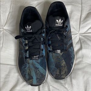 Adidas Torison - Size 7.5 Women